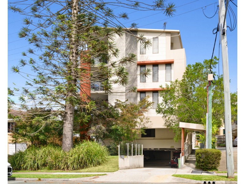 7/20 Lawson Street, Southport QLD 4215