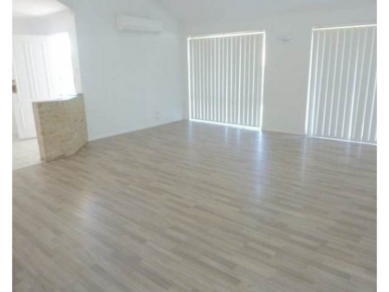 11 Jacklin Court, Parkwood QLD 4214