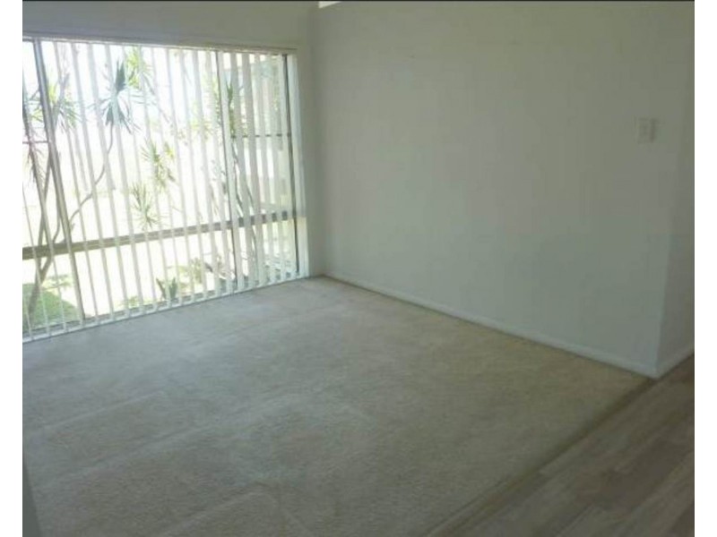 11 Jacklin Court, Parkwood QLD 4214