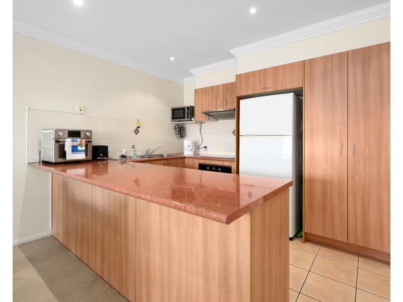 4/218 Queen Street, Southport QLD 4215