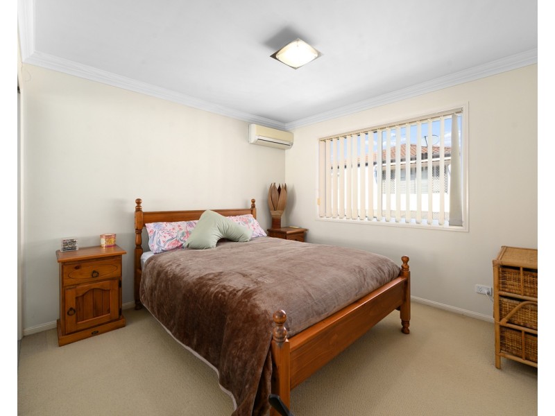 4/218 Queen Street, Southport QLD 4215