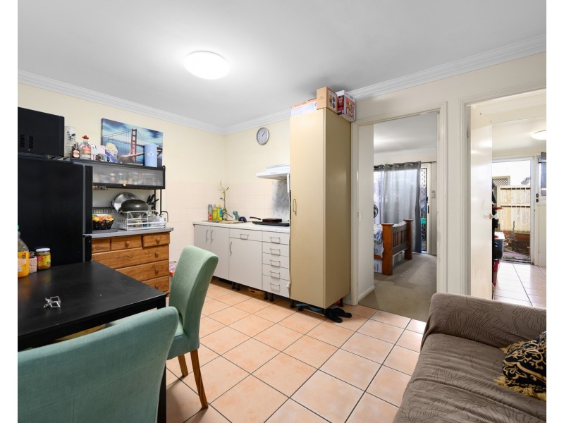 4/218 Queen Street, Southport QLD 4215