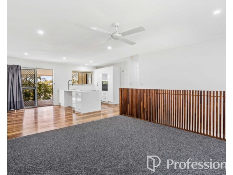 11 Berringa Court, Ashmore QLD 4214