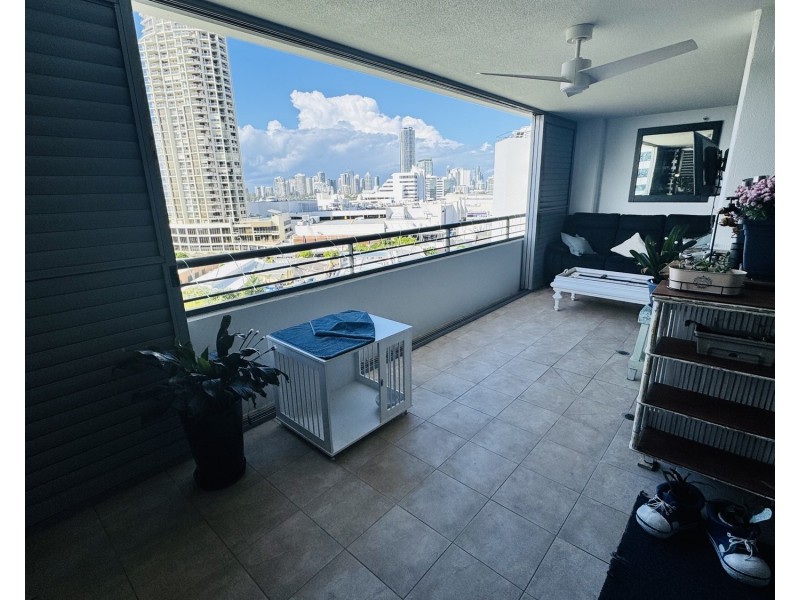 216/105 Scarborough Street, Southport QLD 4215