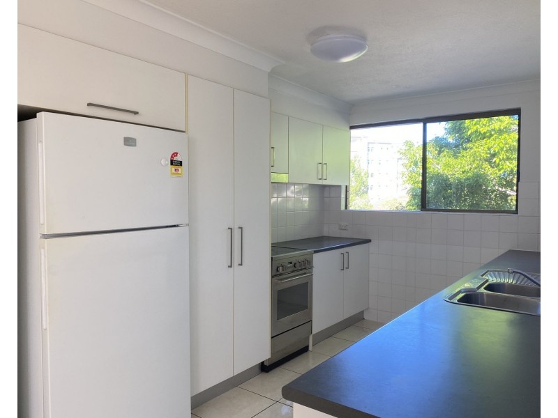 14/23 Heath Street, Southport QLD 4215