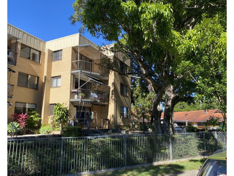 14/23 Heath Street, Southport QLD 4215
