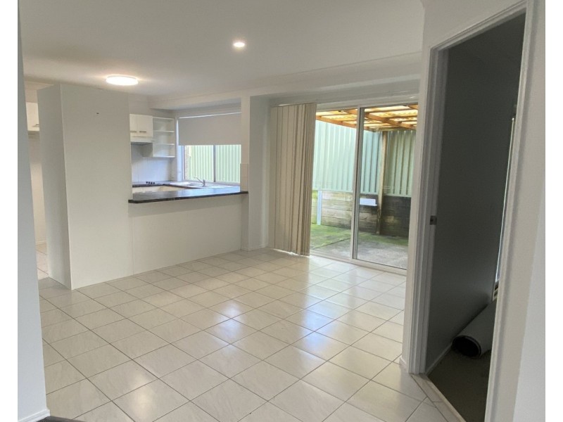 6 Fairweather Drive, Parkwood QLD 4214