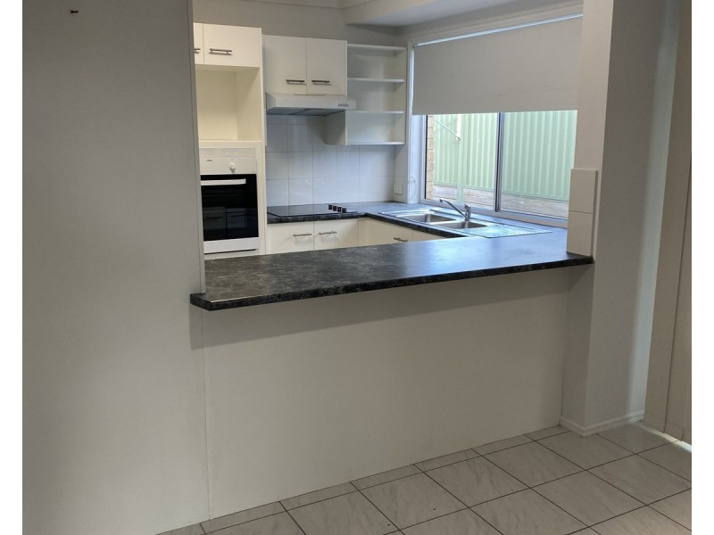 6 Fairweather Drive, Parkwood QLD 4214