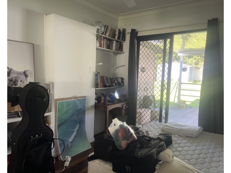 22 Heydon Avenue, Labrador QLD 4215