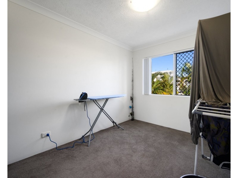 8/20 Canal Avenue, Runaway Bay QLD 4216