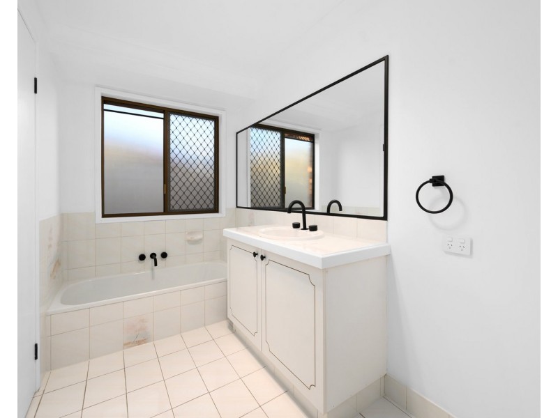 3/189 Ron Pen Haligon Way, Robina QLD 4226