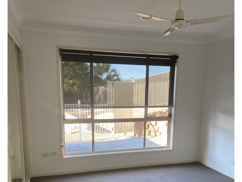 5 Crowsnest Close, Parkwood QLD 4214