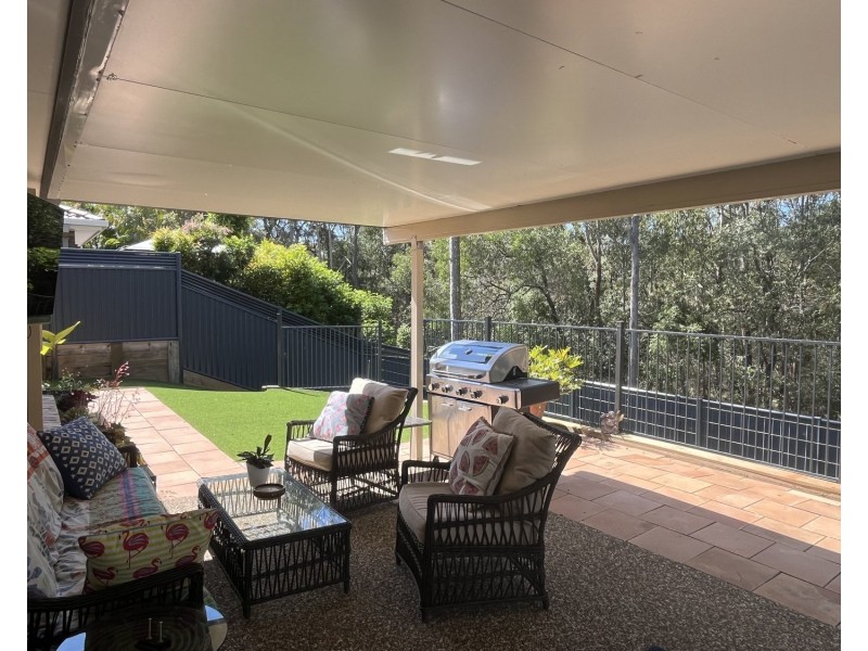 52 Ballybunnion Drive, Parkwood QLD 4214