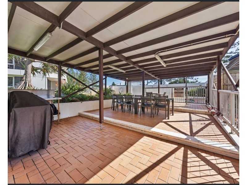 18/180 Marine Parade, Coolangatta QLD 4225