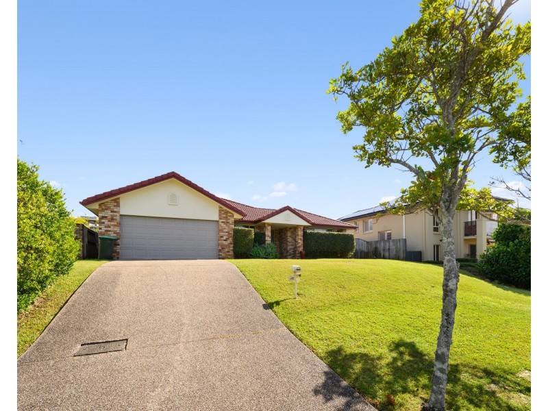 91 Crestwood Drive, Molendinar QLD 4214