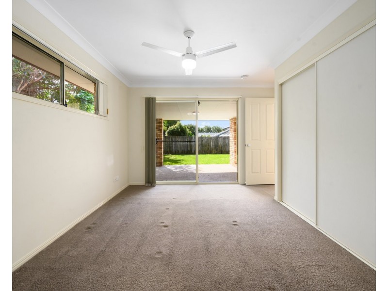 91 Crestwood Drive, Molendinar QLD 4214