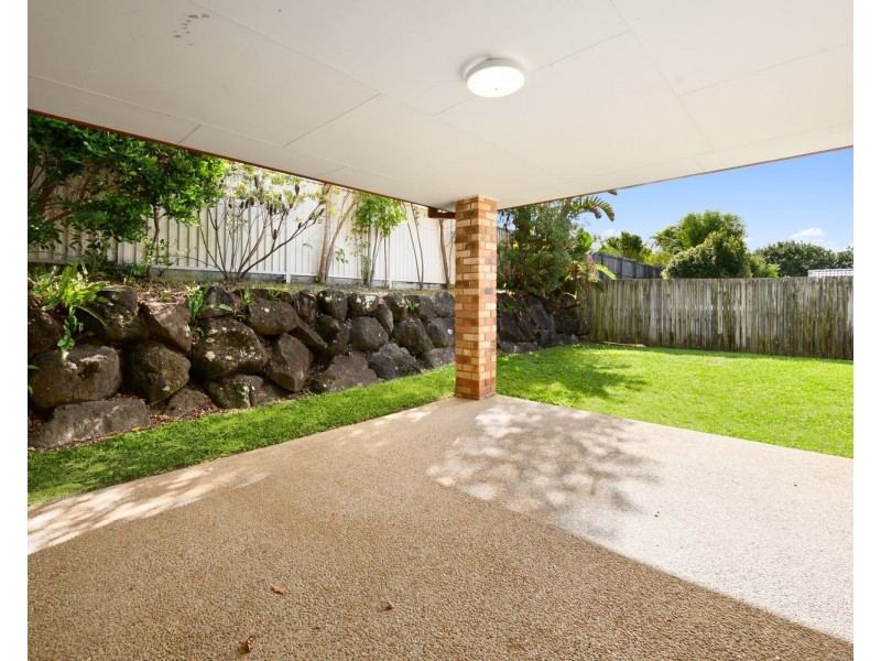 91 Crestwood Drive, Molendinar QLD 4214