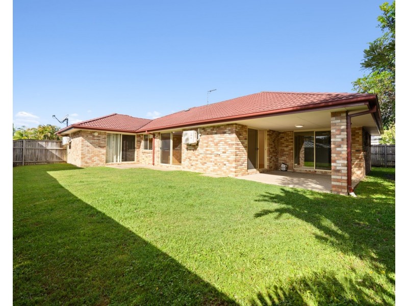 91 Crestwood Drive, Molendinar QLD 4214