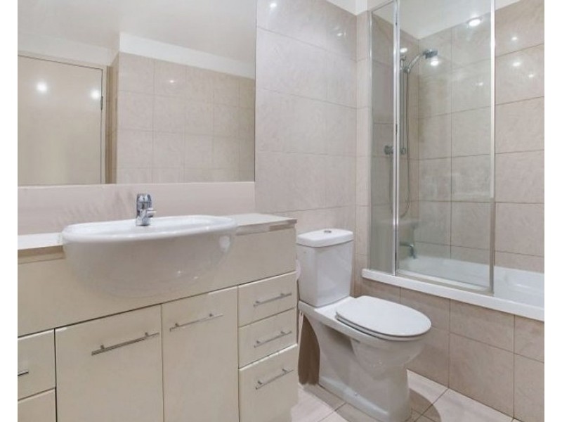 1102/50 Marine Parade, Southport QLD 4215