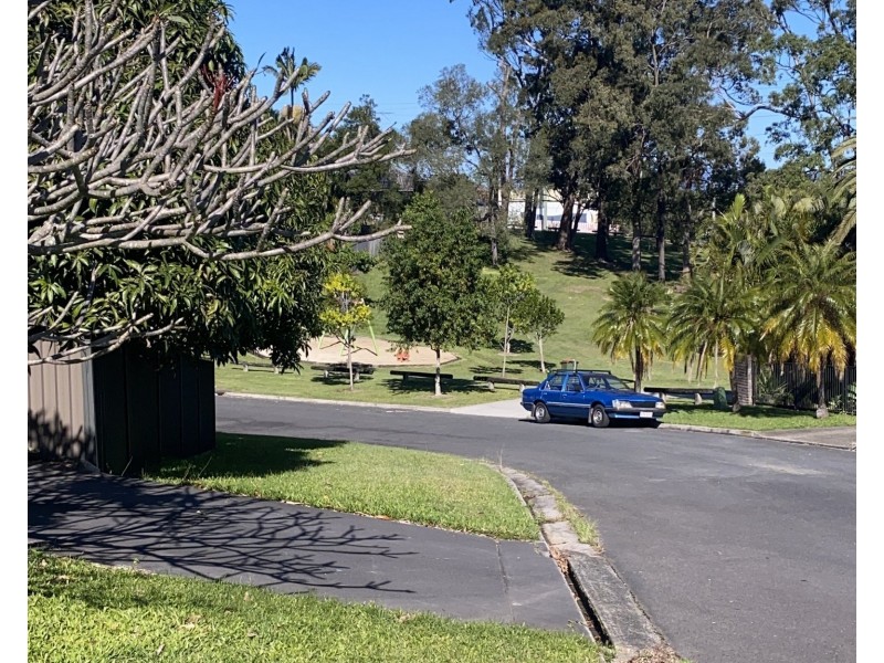 7 Theodore Place, Molendinar QLD 4214