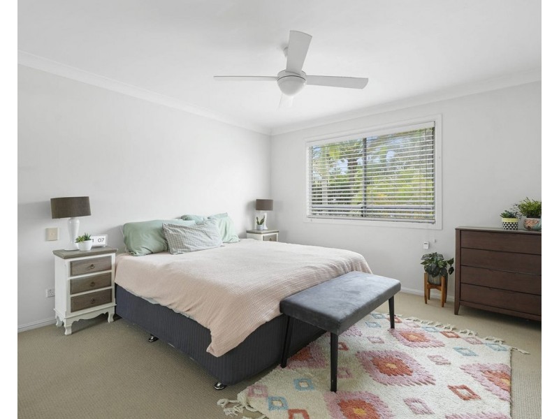 9/100 Cotlew Street East, Southport QLD 4215