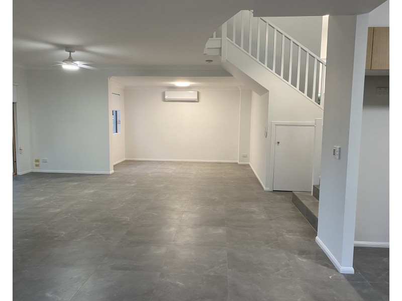 14 Fortuna Place, Parkwood QLD 4214