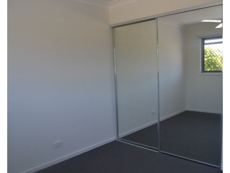 32/37 Witheren Circuit, Pacific Pines QLD 4211