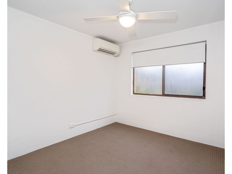 4/83 Queen Street, Southport QLD 4215