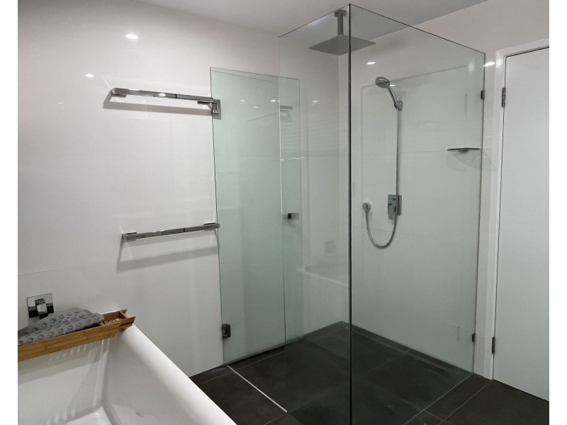 23 Coombabah Road, Runaway Bay QLD 4216