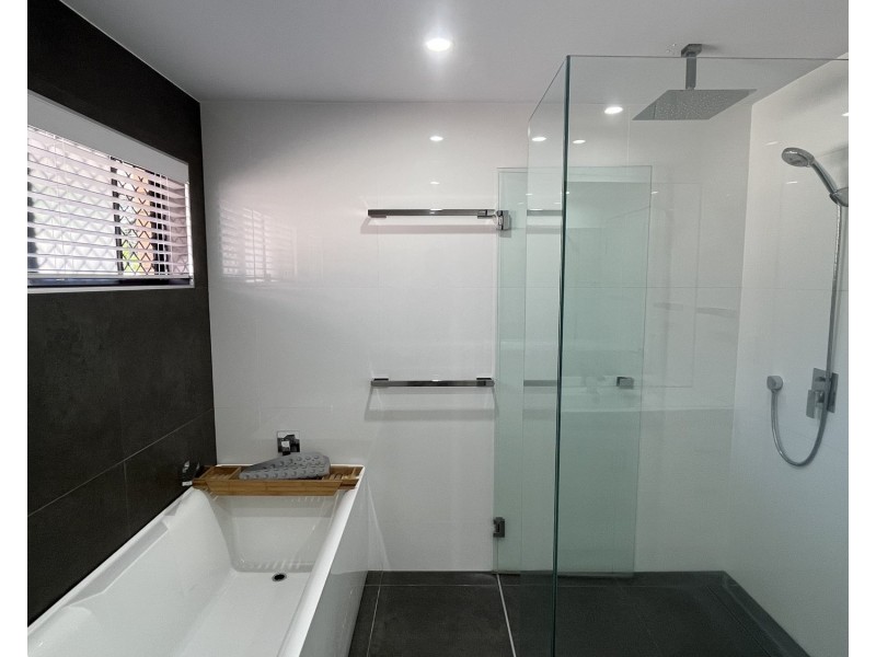 23 Coombabah Road, Runaway Bay QLD 4216