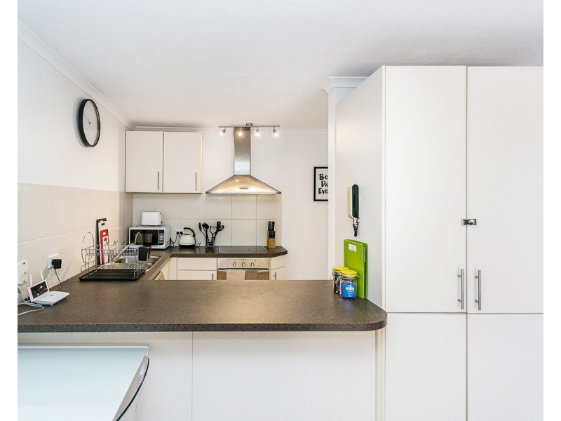 Room 2-4/20 White Street, Southport QLD 4215