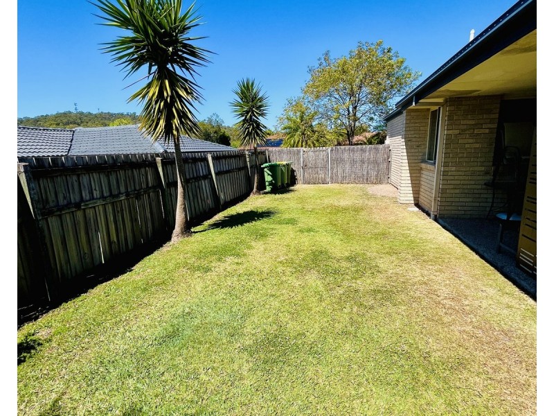 9 Greensborough Crescent, Parkwood QLD 4214