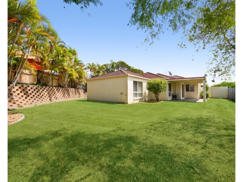 14 Chelmsford Place, Parkwood QLD 4214