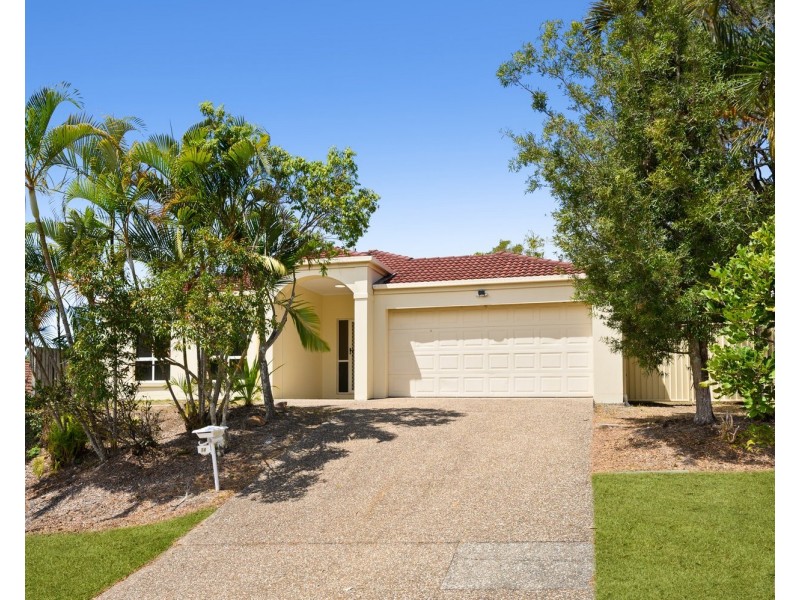 14 Chelmsford Place, Parkwood QLD 4214