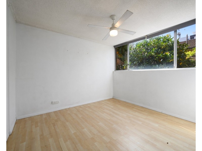 5/11 Lather Street, Southport QLD 4215