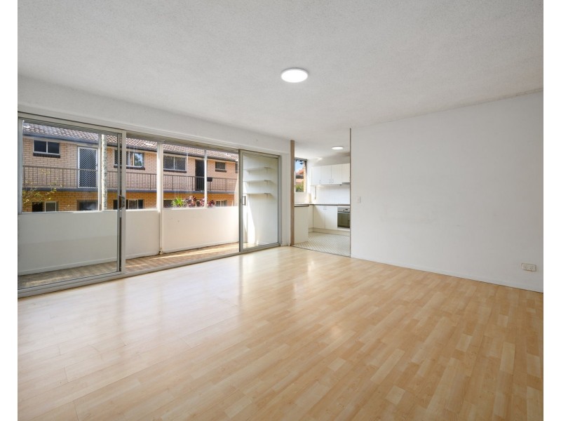 5/11 Lather Street, Southport QLD 4215