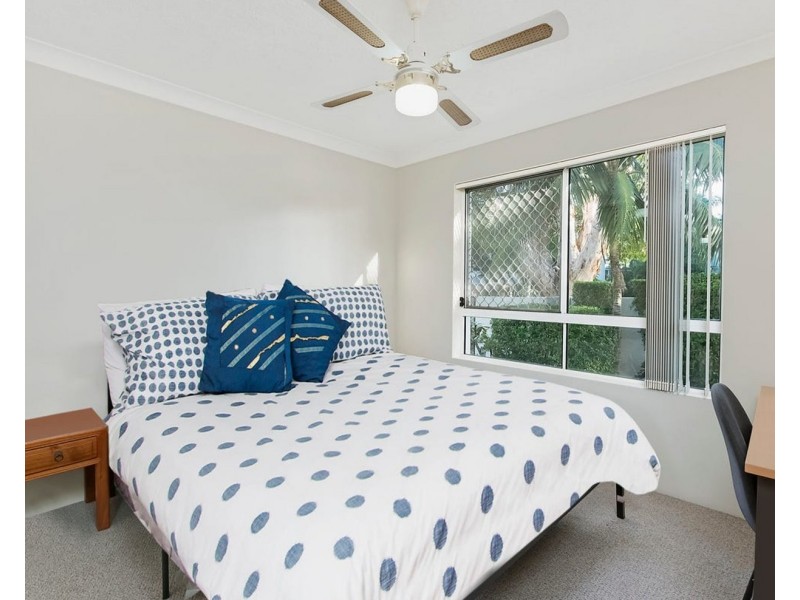 1/3 Norman Street, Southport QLD 4215