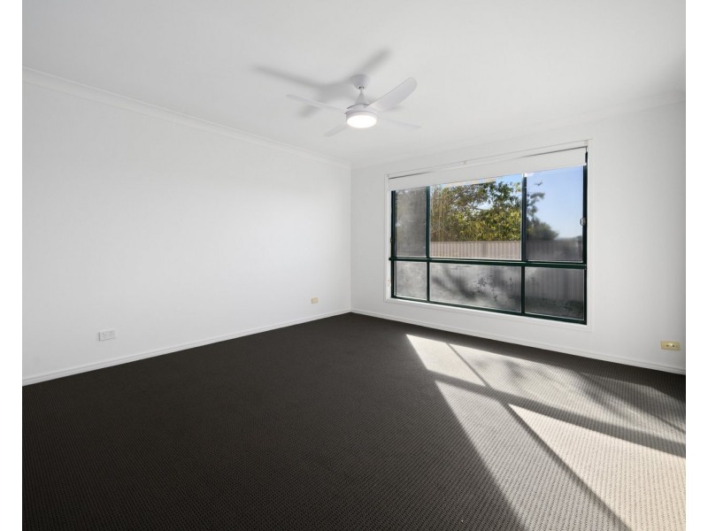 9 Daintree Drive, Parkwood QLD 4214