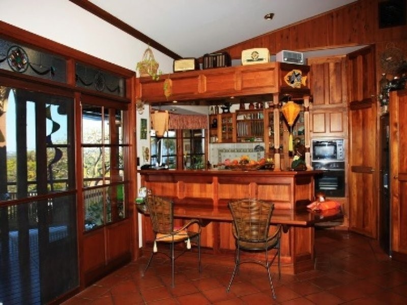 27 Amethyst Court, Carrara QLD 4211