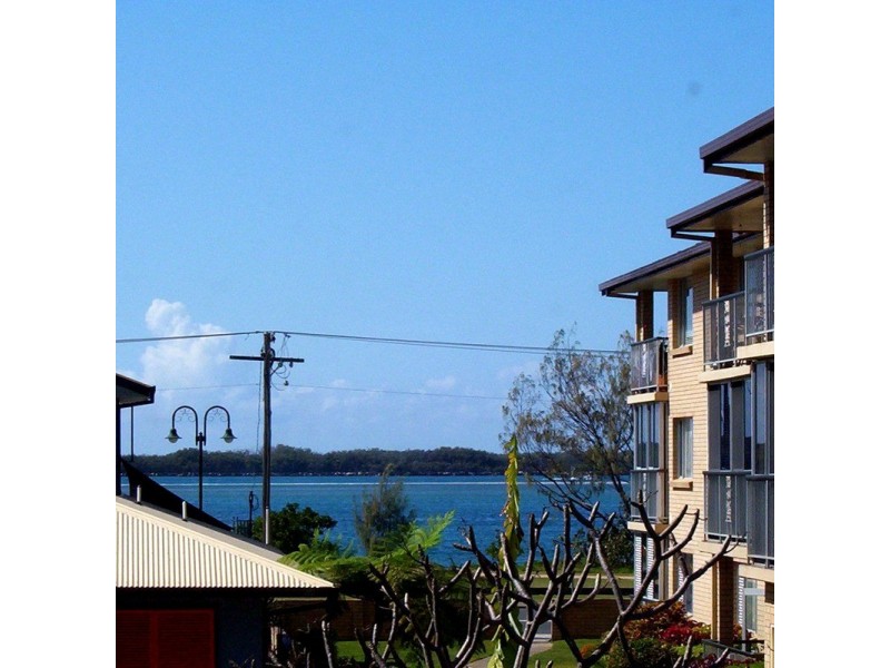 Biggera Waters QLD 4216