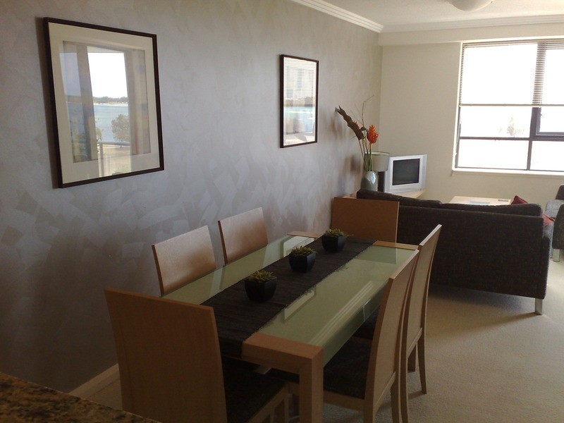 25/Aqualine 136 Marine Parade, Southport QLD 4215