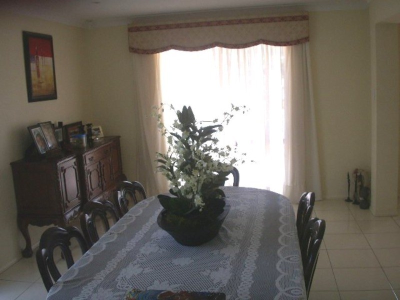 Pacific Pines QLD 4211