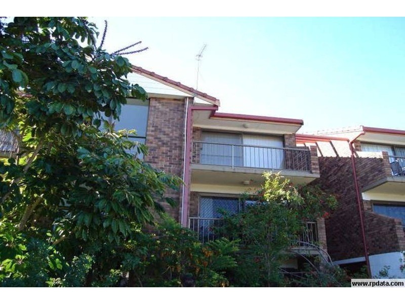 Labrador QLD 4215