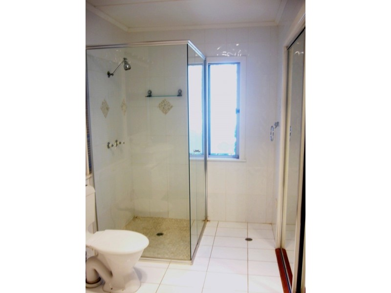 Labrador QLD 4215