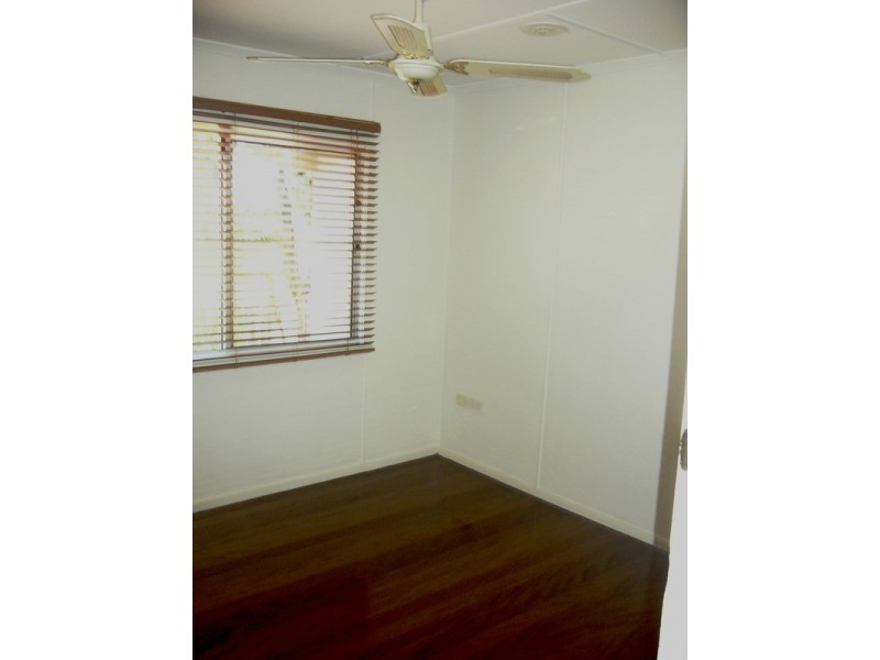 Labrador QLD 4215