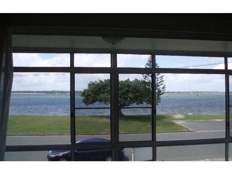 6 Angler Esplanade, Runaway Bay QLD 4216