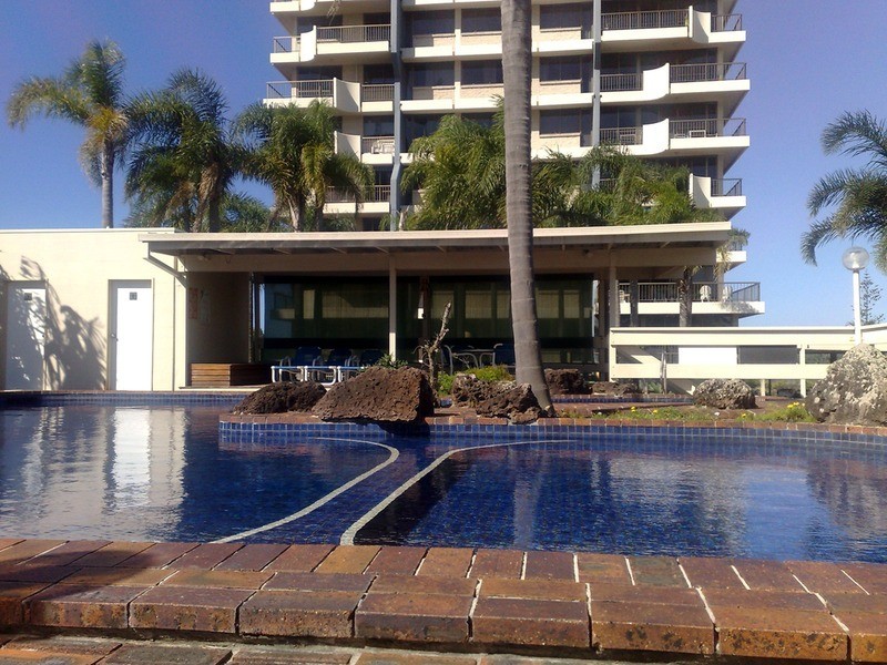 10C/Huntington Tower Marine Parade, Southport QLD 4215