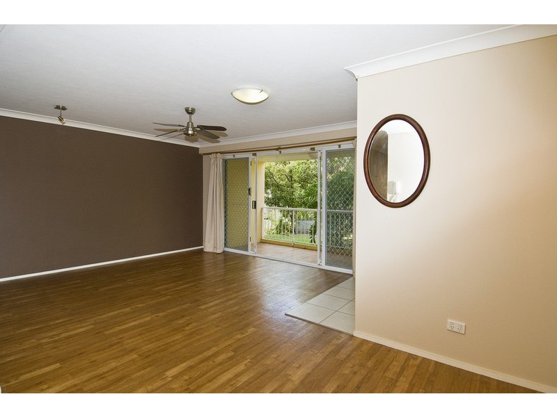 1/16-20 Stanhill Drive, Chevron Island QLD 4217