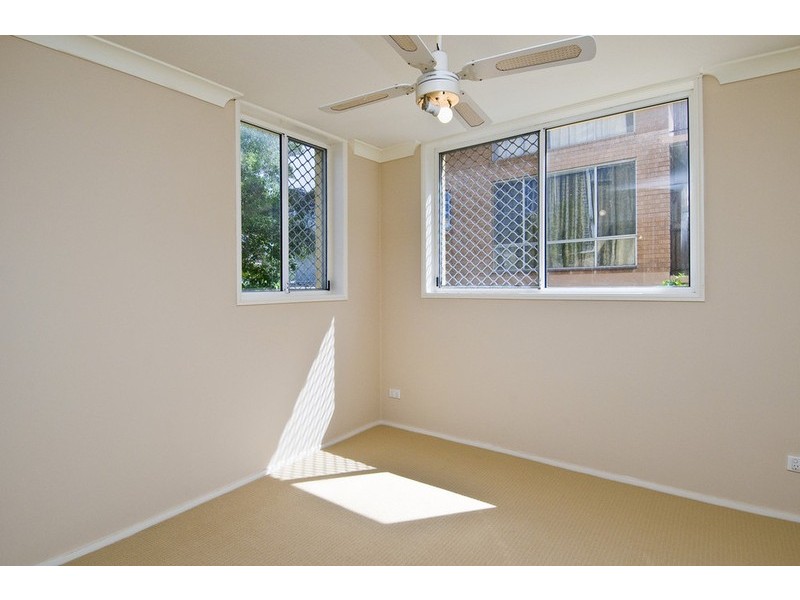 1/16-20 Stanhill Drive, Chevron Island QLD 4217