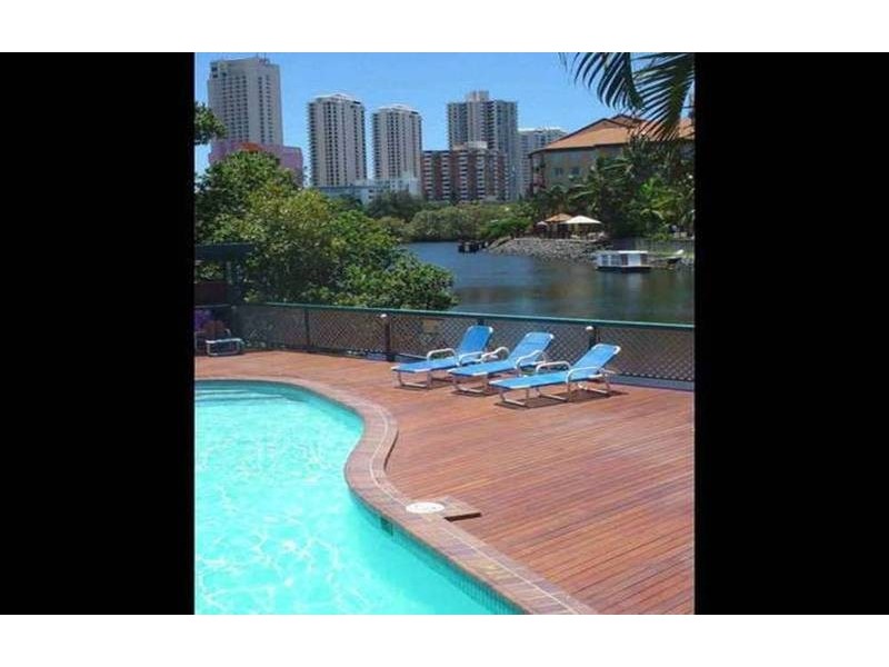 2/37 Peninsular Drive, Surfers Paradise QLD 4217